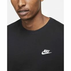 Beste recensies van 💯 Nike Sportswear Club Tee 🎉 -adidas shop 125223 3 2